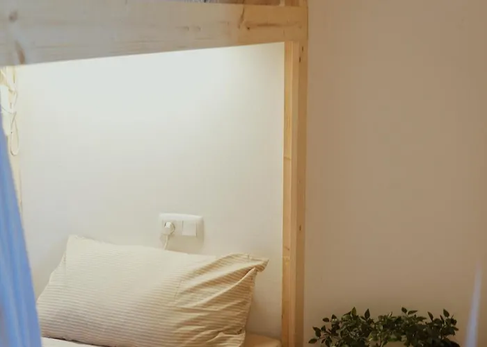 Blue Surf House Only Surf אכסניה
