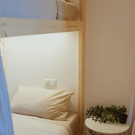 Blueadventure Surf House Albergue