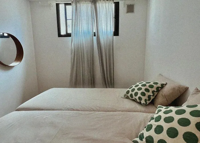 Blue Surf House Only Surf Hostel *
